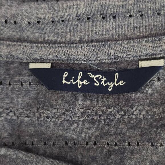 Life Style Navy T-Shirt NWT Size Small Long Sleeve Navy Tee - Picture 6 of 10